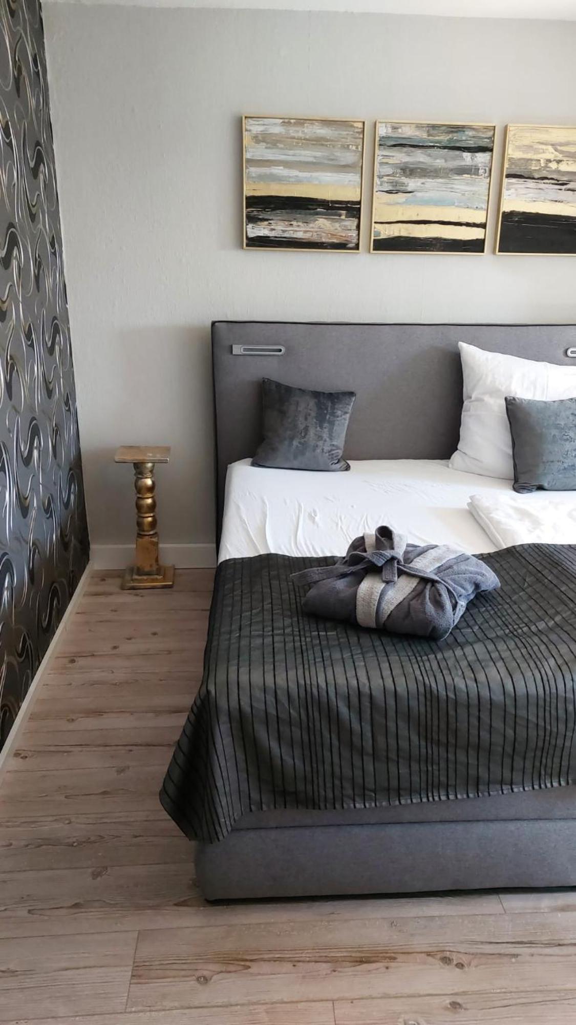 Deluxe Doppelzimmer Nordhausen Eksteriør billede